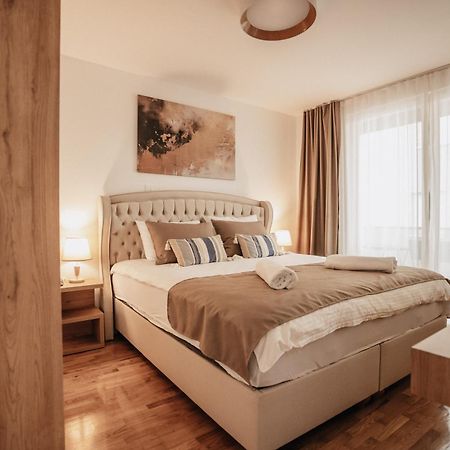 Serenity Downtown Apartments Ohrid Ngoại thất bức ảnh
