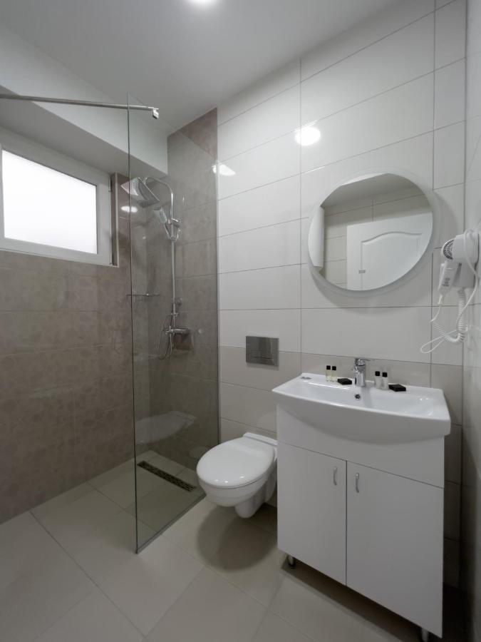 Serenity Downtown Apartments Ohrid Ngoại thất bức ảnh