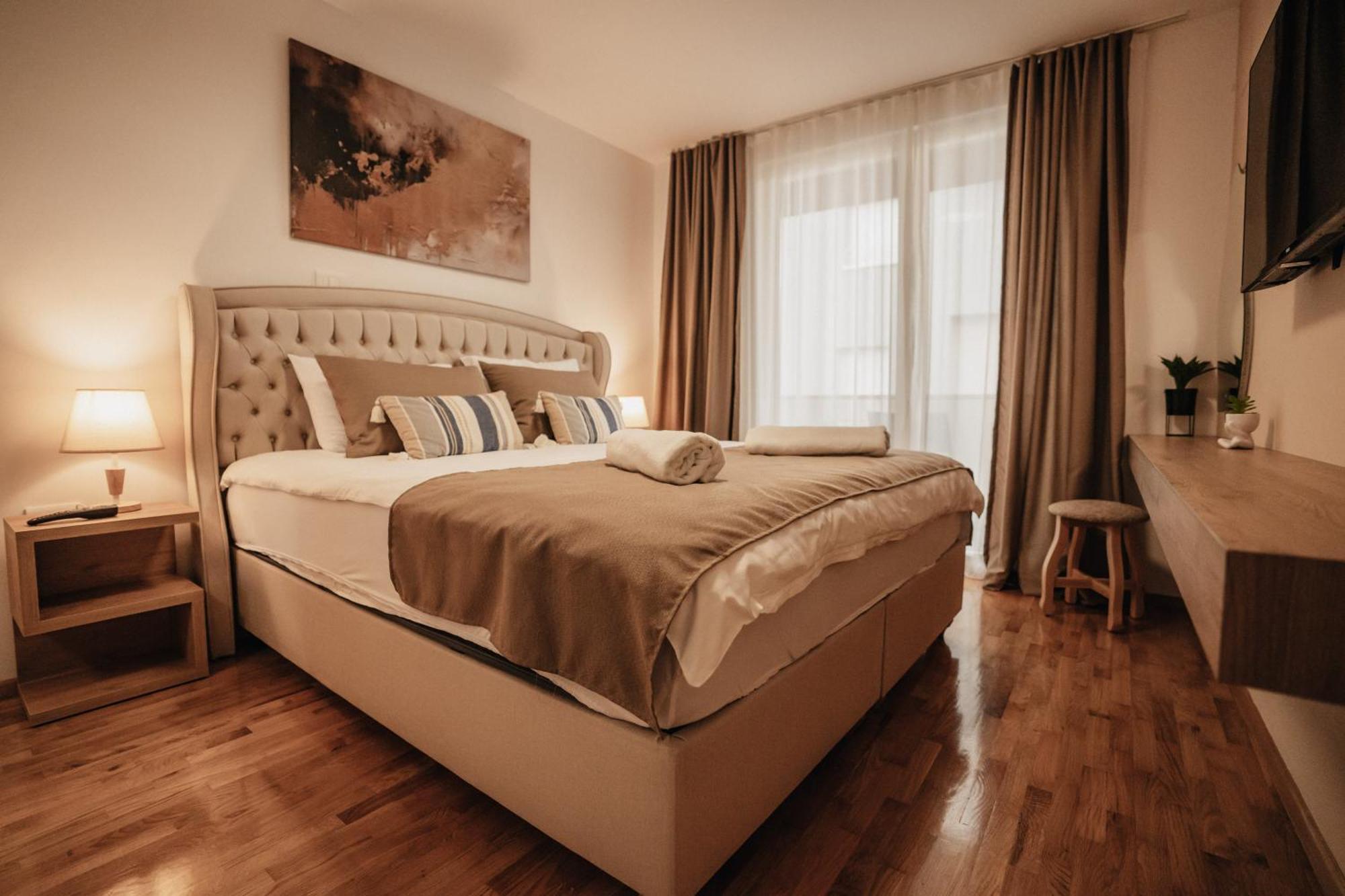 Serenity Downtown Apartments Ohrid Ngoại thất bức ảnh