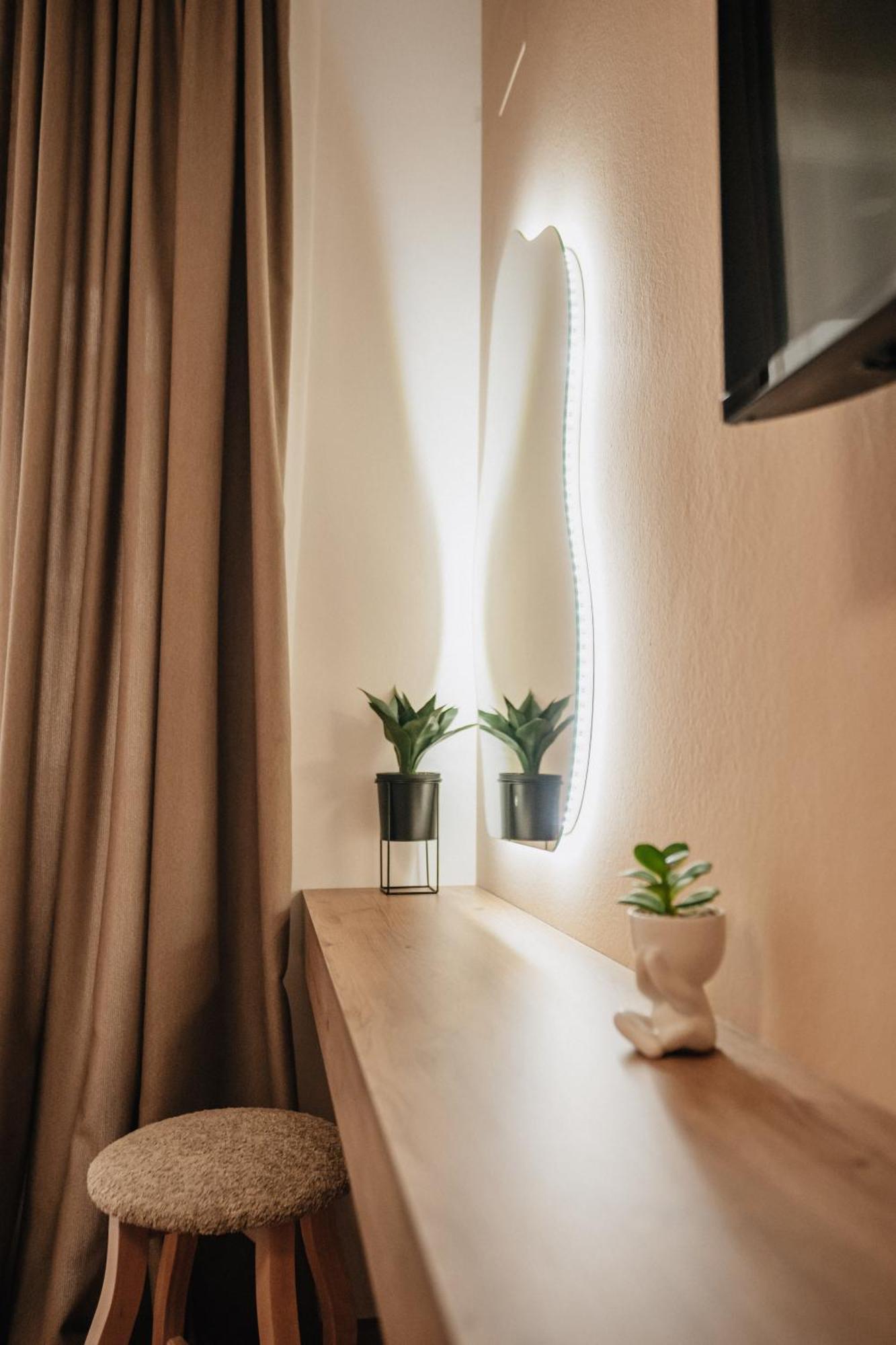 Serenity Downtown Apartments Ohrid Ngoại thất bức ảnh